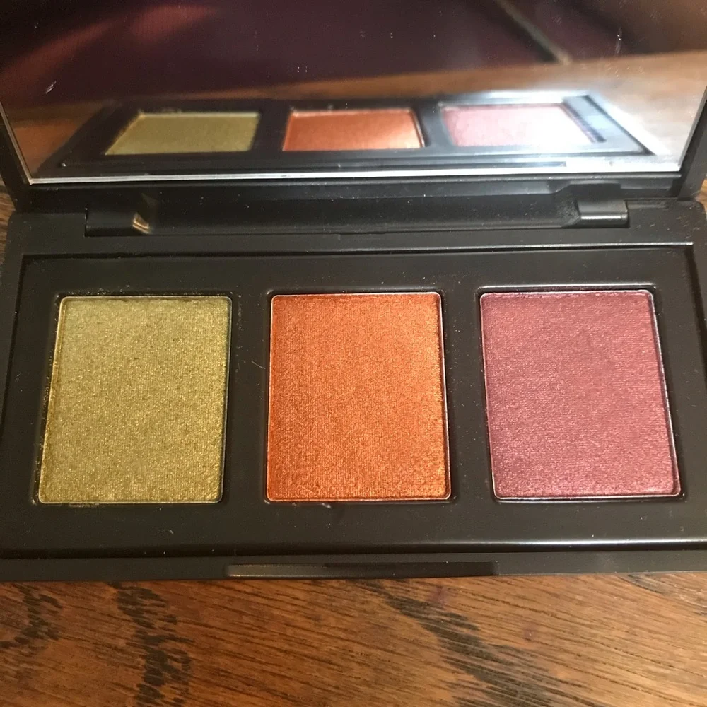 Naked Cosmetics Urban Rustic Eyeshadow Trio - Picture 2 of 6